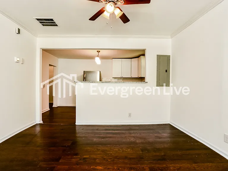 2308 Palmetto Ave SW — Photo 4