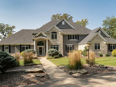 1120 Chippewa Dr NW, Rochester, MN, 55901