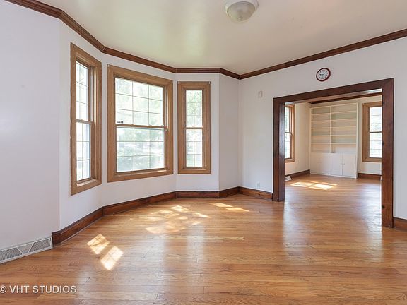 4th image of 2803 Ezra Ave