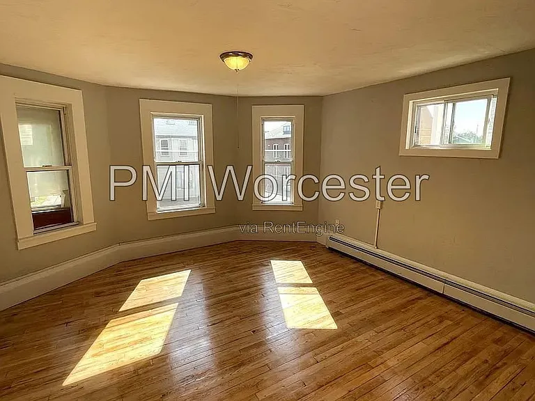 25 Almont Ave — Photo 9