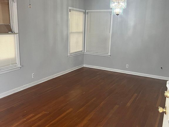 2nd image of 251 Maurine Dr