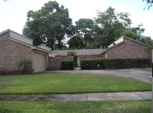 12622 Amado Dr, Houston, TX 77065