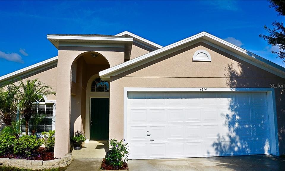 1st image of 1614 Red Ruffle Ct