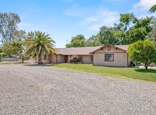 8414 13th Ave, Hanford, CA 93230