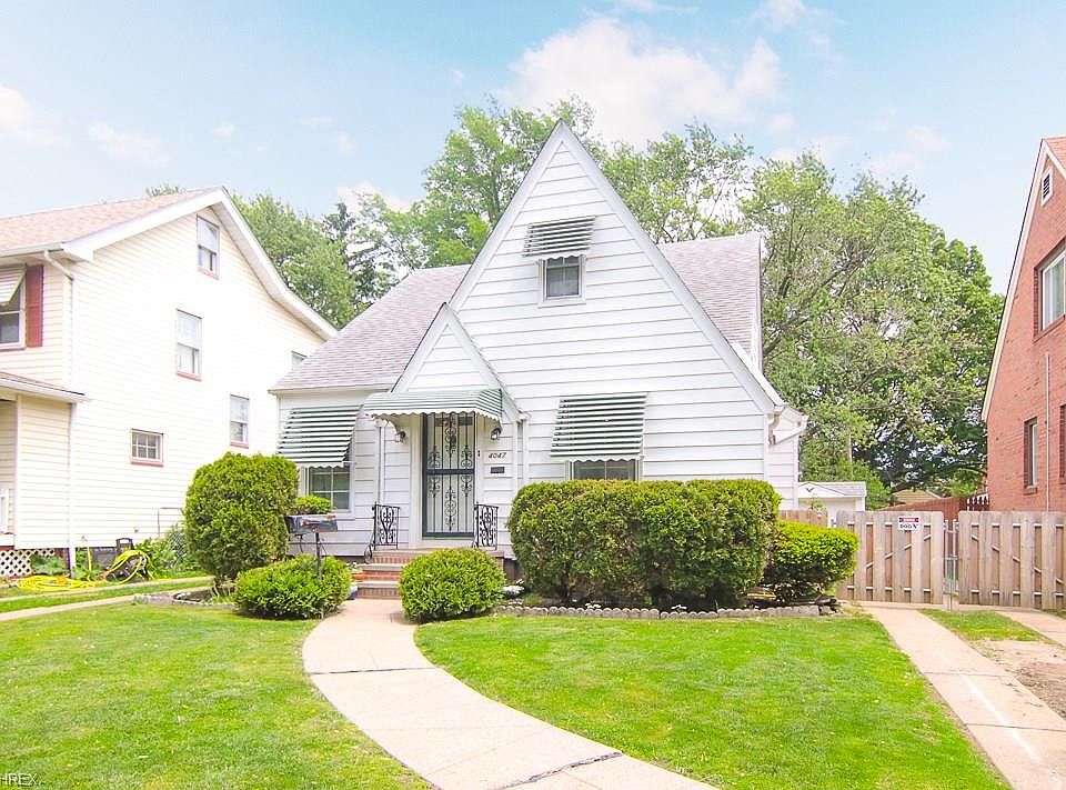 1st image of 4047 W 163rd St