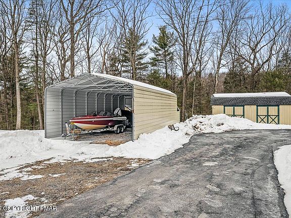 5th image of 318 Ramblewood Dr