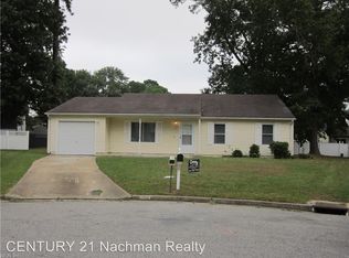 13 Woodmere Ct, Portsmouth, VA 23703