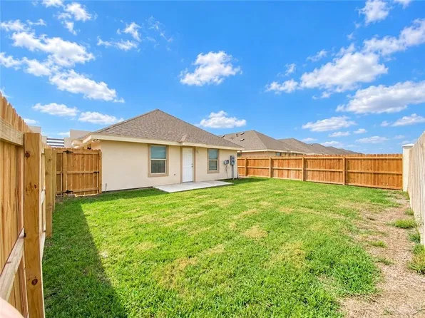 807 Cathedral Hl #2, Edinburg, TX 78541