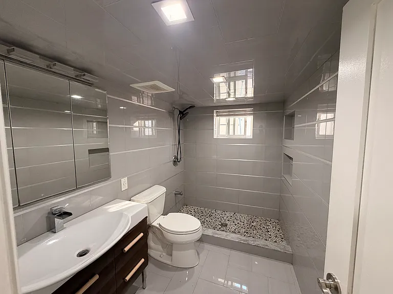253 Alter Ave #1 — Photo 11