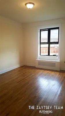 Rented by R New York | media 19