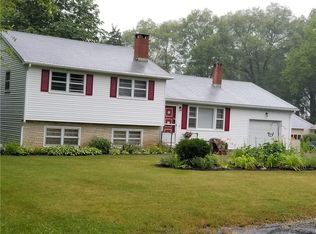 27 White Rd, Middletown, CT 06457