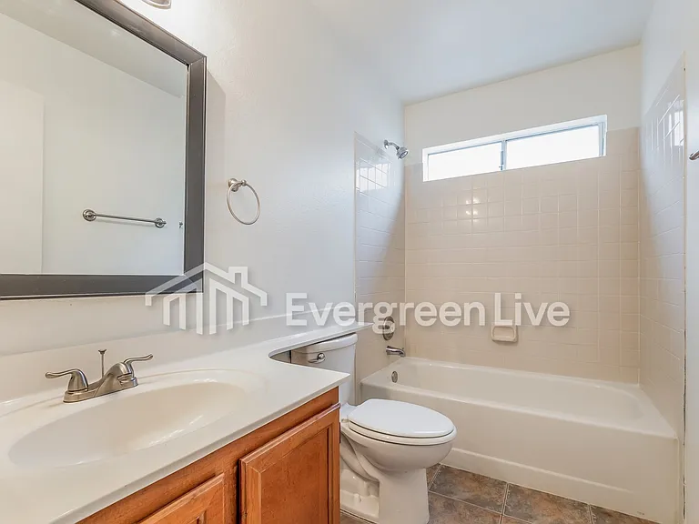 4301 W Blacksmith St — Photo 18