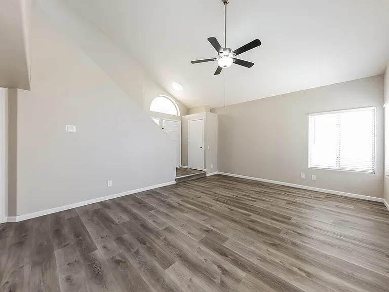 3630 W Escuda Dr — Photo 5