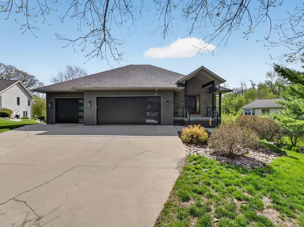 801 Nordic Vw, Mount Horeb, WI 53572
