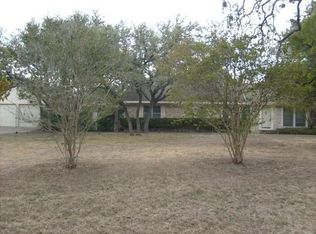 5711 McCarty Ln, Austin, TX 78749