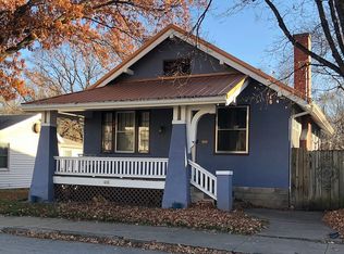 416 N 9th St, Atchison, KS 66002