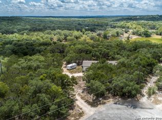 482 Derrick Dr, Spring Branch, TX 78070