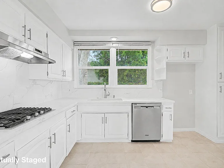 27 Ranchview Rd — Photo 15