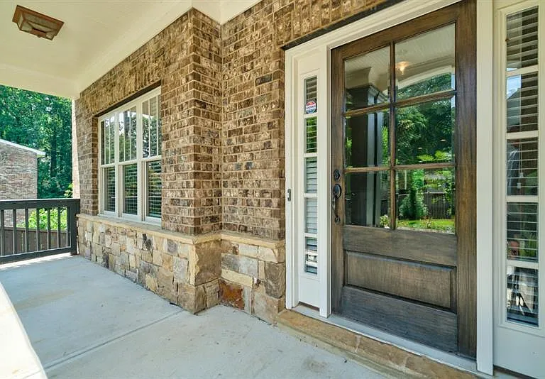 1317 Winfair Ln NE — Photo 3