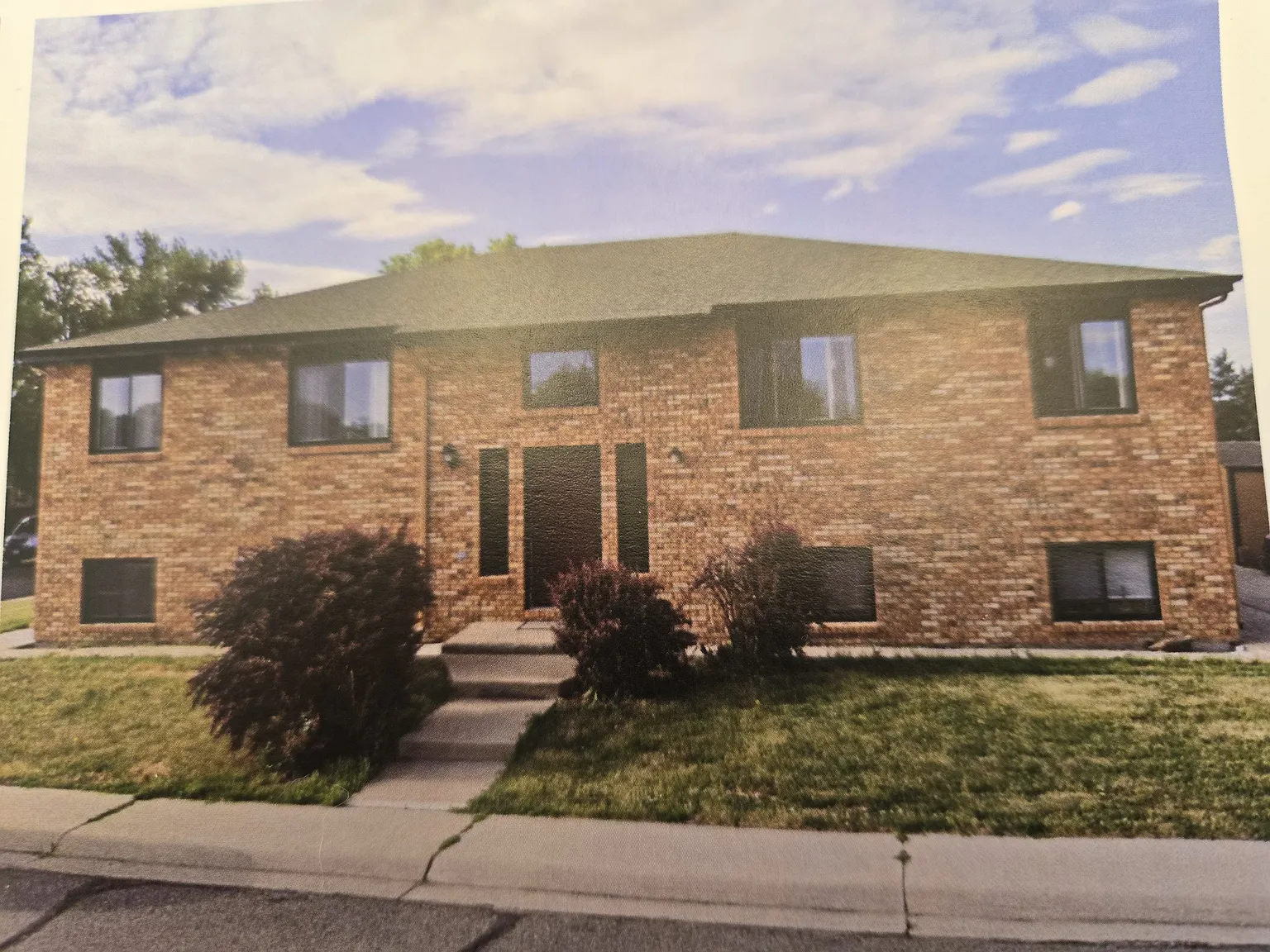 2 bed, 1000 sqft, $1,450 — Photo 1