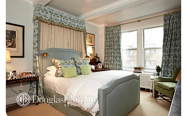 Sold by Douglas Elliman | media 9