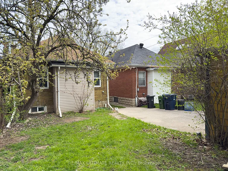 46 Lorindale Ave #LOWER — Photo 12