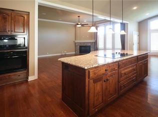 5959 N Saline Ave, Kansas City, MO 64151