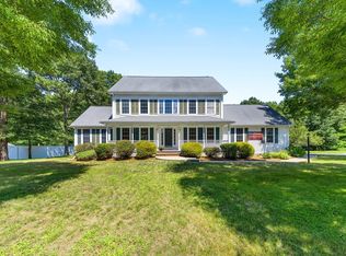 102 Cathedral Dr, Attleboro, MA 02703