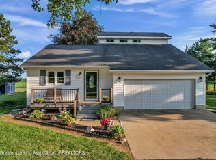 200 E Scofield Rd, Leslie, MI 49251