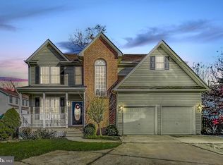 1815 Stark Dr, Crofton, MD 21114