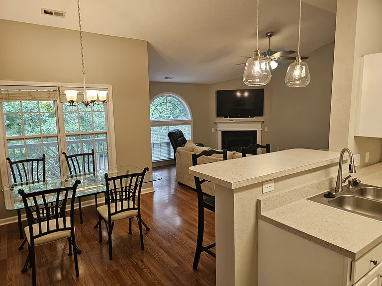 3483 Forestdale Dr #3B — Photo 6