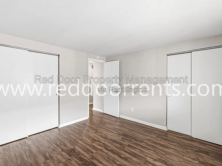 335 1st Ave NW #3 — Photo 14