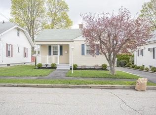 62 Kent Ave, East Providence, RI 02914