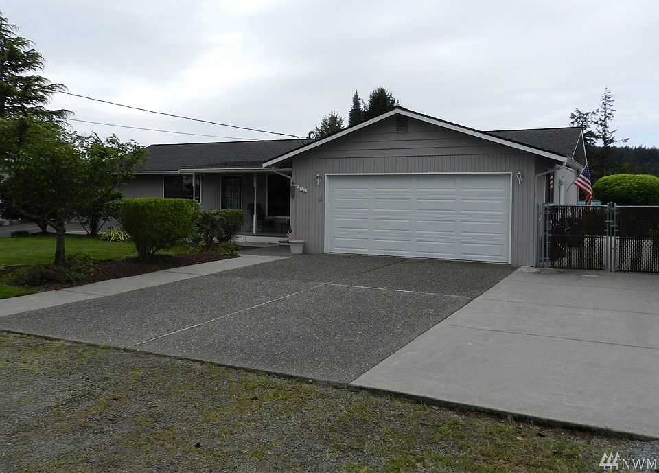 1st image of 289 Mackenzie Dr