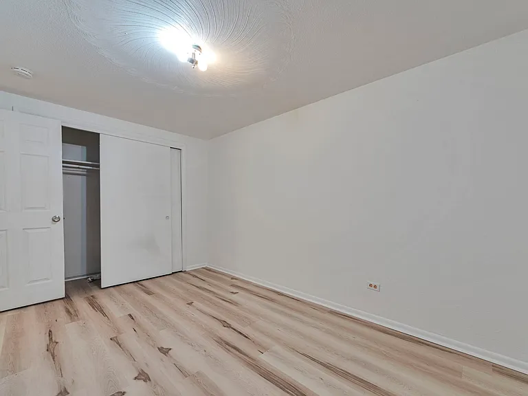 11521 W 61st Pl — Photo 11
