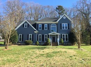 6328 Teaneck Pl, Charlotte, NC 28215