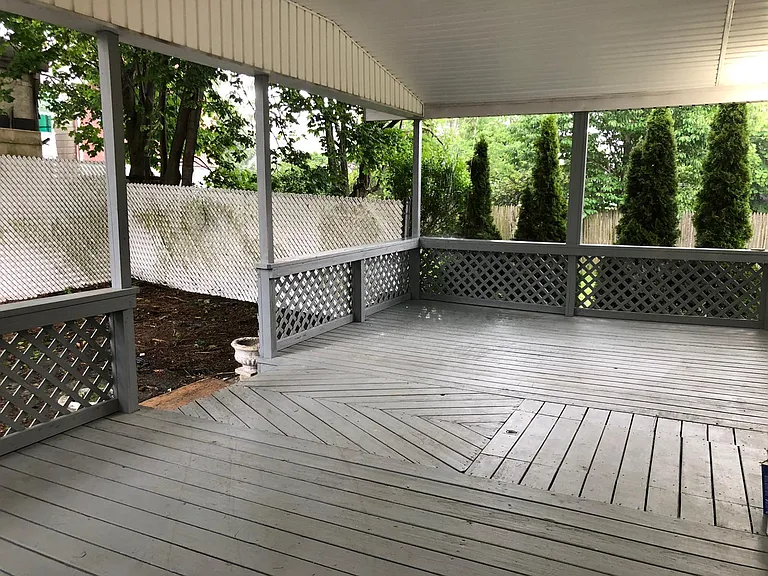 673 N Laurel St — Photo 27