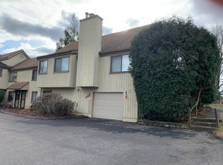 773 Pontiac Ln #B, Stratford, CT 06614