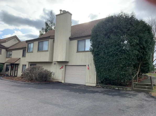 773 Pontiac Lane #B, Stratford, CT 06614