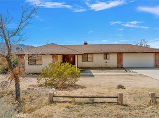 24687 Shoshone Rd, Apple Valley, CA 92307