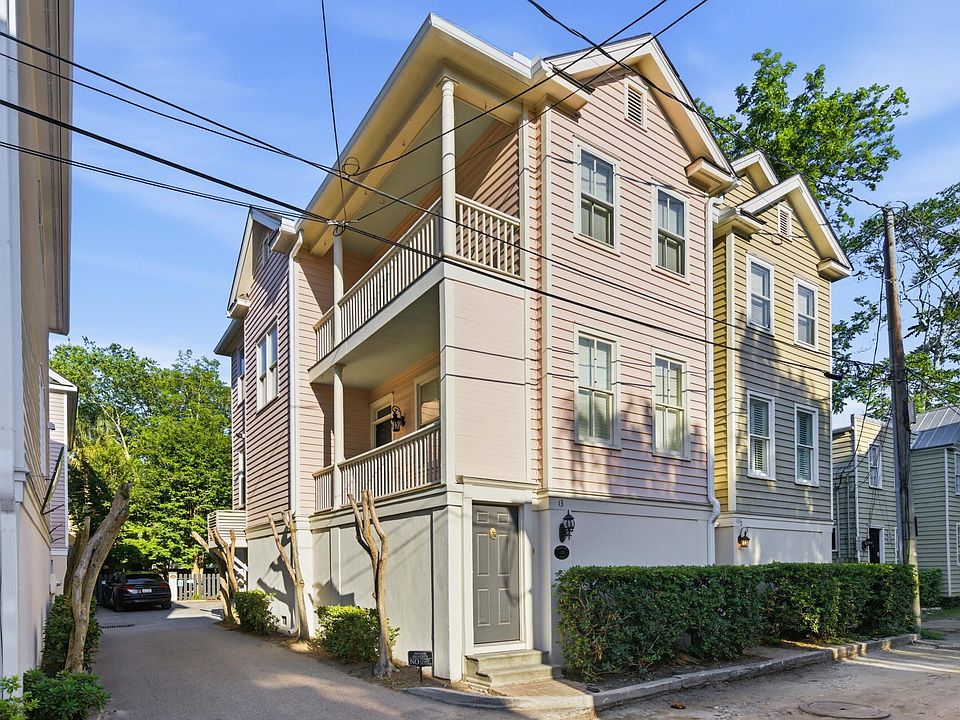 1st image of 13 Kirkland Ln