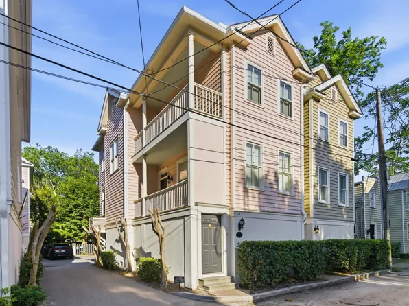 13 Kirkland Ln, Charleston, SC 29401