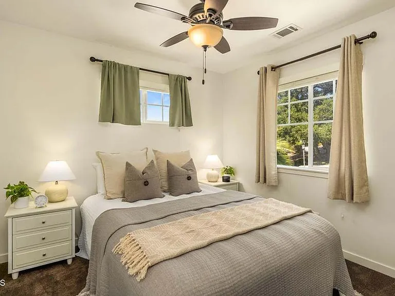 11572 Oakcrest Ave — Photo 13