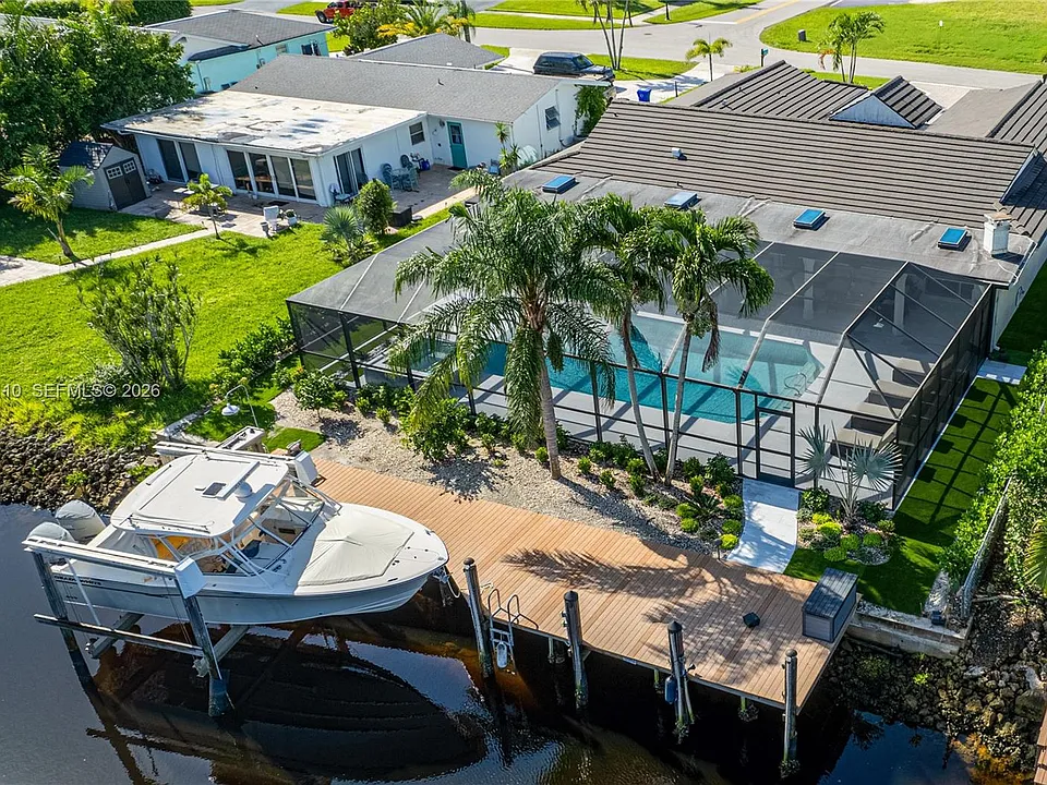 1575 Osprey Ave