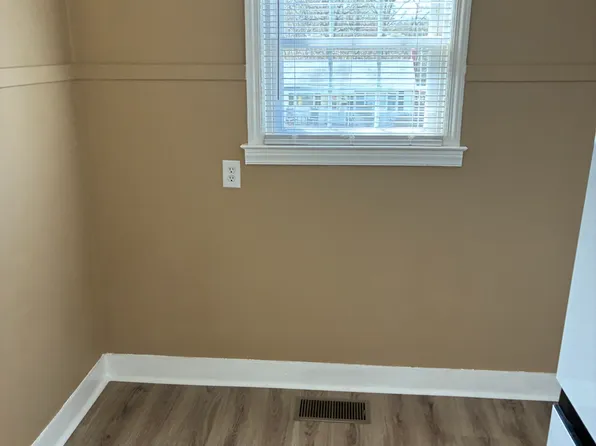 1001 Macon St #A, Asheboro, NC 27203