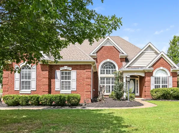 4869 Rosebrook Cir E, Southaven, MS 38672