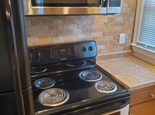 858 W 43rd St #858, Indianapolis, IN