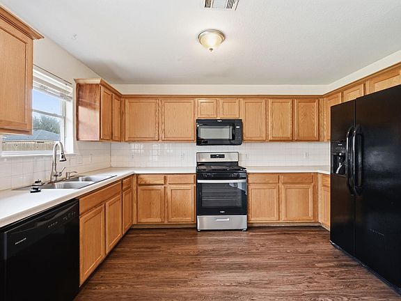 4th image of 11145 Franklins Tale Loop