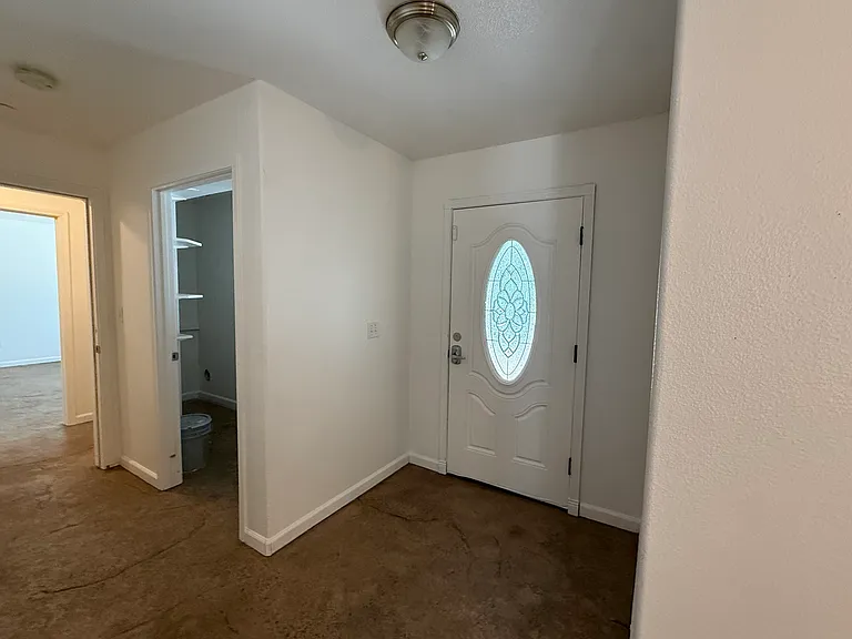 4316 Illinois Ave — Photo 15