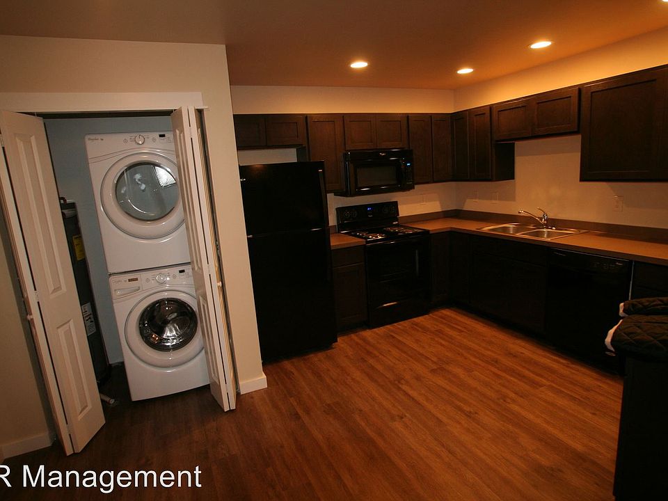1st image of 3045 N 27th Ave APT 2